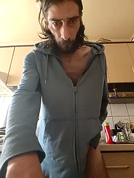 Snapshot of vulpe8400 chatting on September 15, 2025, 10:05 am vulpe8400 online show from September 15, 2025, 10:05 am