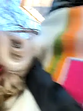 Snapshot of SukyGirl chatting on March 5, 2025, 5:50 am SukyGirl online show from March 5, 2025, 5:50 am