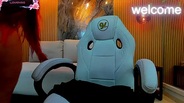 Snapshot of ella_harper chatting on December 1, 2025, 3:07 am ella harper online show from December 1, 2025, 3:07 am