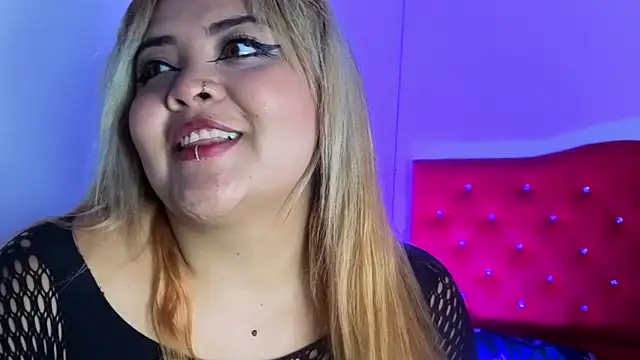 Snapshot of Agatha_humidity chatting on January 9, 2026, 6:09 am Agatha humidity online show from January 9, 2026, 6:09 am