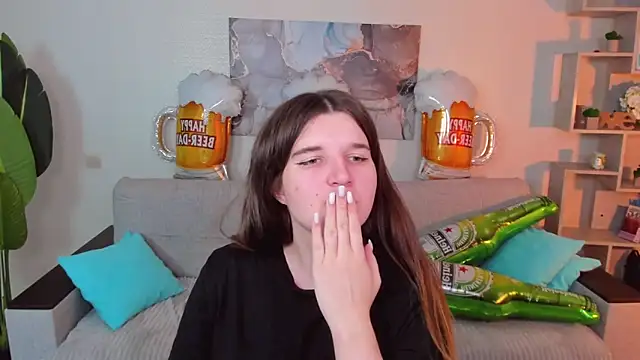 BonneyLove online show from October 5, 2025, 9:38 pm