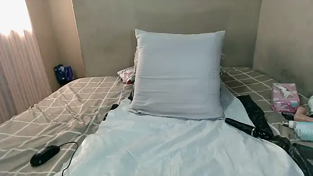 Snapshot of WetwetPussy31 chatting on February 28, 2025, 12:31 pm WetwetPussy31 online show from February 28, 2025, 12:31 pm