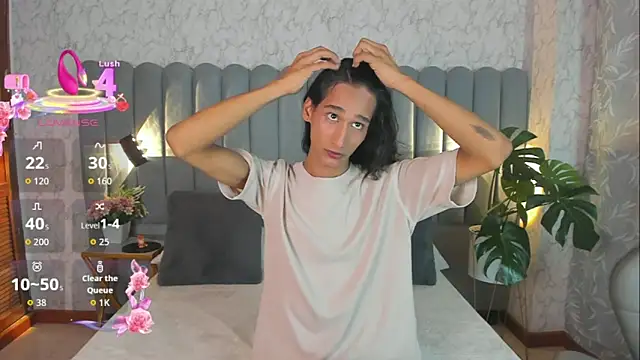 skyyfoxpraga online show from November 18, 2025, 12:08 pm