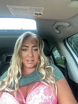 sunshinekisses online show from August 1, 2026, 3:43 pm