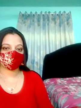 Taniya07 online show from May 8, 2026, 6:12 pm