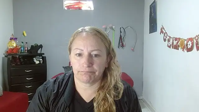 Snapshot of emperabigbootybigass chatting on March 5, 2025, 12:22 pm emperabigbootybigass online show from March 5, 2025, 12:22 pm