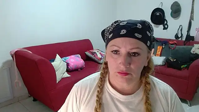 emperabigbootybigass online show from February 14, 2026, 12:22 am