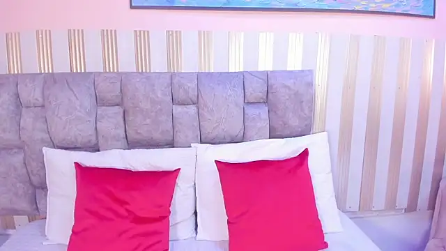 nova lane online show from March 5, 2026, 7:43 pm