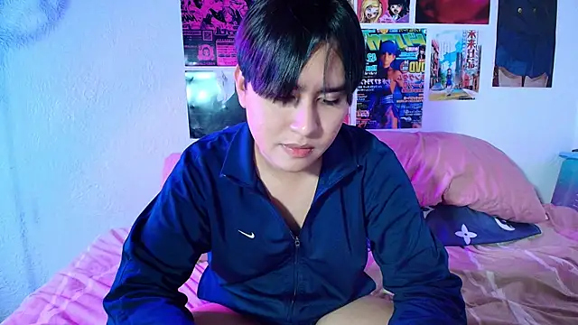 Snapshot of shinji-18 chatting on March 8, 2025, 12:44 am shinji-18 online show from March 8, 2025, 12:44 am