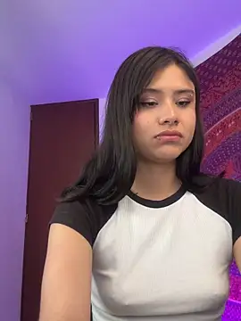 Snapshot of _Valkyrie chatting on March 4, 2026, 7:10 pm Valkyrie online show from March 4, 2026, 7:10 pm