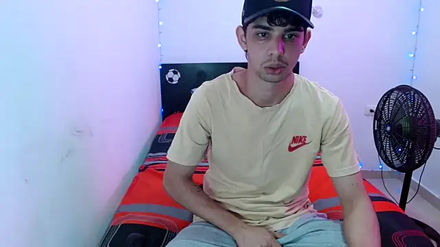 sexy dirty couple2 online show from January 25, 2025, 8:00 am