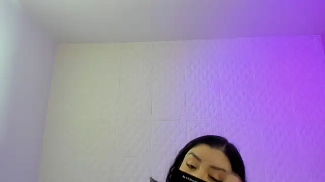 Violetaa diazz online show from February 24, 2026, 9:15 pm