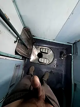 Snapshot of dickerdaddy25 chatting on February 15, 2025, 2:15 am dickerdaddy25 online show from February 15, 2025, 2:15 am