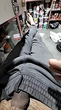 Snapshot of dickerdaddy25 chatting on January 18, 2025, 2:33 pm dickerdaddy25 online show from January 18, 2025, 2:33 pm