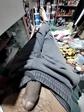 Snapshot of dickerdaddy25 chatting on December 29, 2024, 3:45 pm dickerdaddy25 online show from December 29, 2024, 3:45 pm