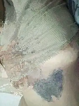 Snapshot of rosaditapussy chatting on November 12, 2025, 1:32 am rosaditapussy online show from November 12, 2025, 1:32 am