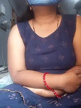 Cute-Pammi1 online show from December 13, 2024, 4:22 am