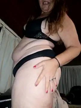 Snapshot of Kimmyb777 chatting on June 3, 2026, 4:33 pm Kimmyb777 online show from June 3, 2026, 4:33 pm