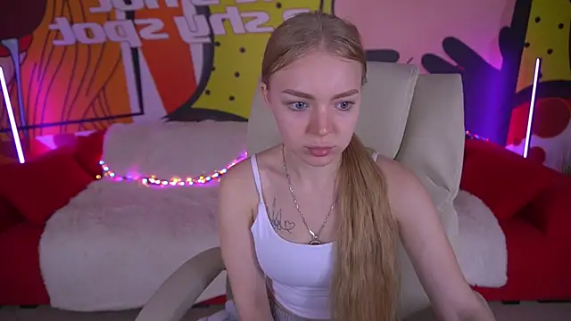 Snapshot of EmilySunshineS chatting on October 6, 2025, 8:59 am EmilySunshineS online show from October 6, 2025, 8:59 am