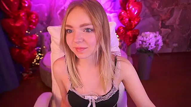 Snapshot of EmilySunshineS chatting on March 1, 2025, 2:04 am EmilySunshineS online show from March 1, 2025, 2:04 am