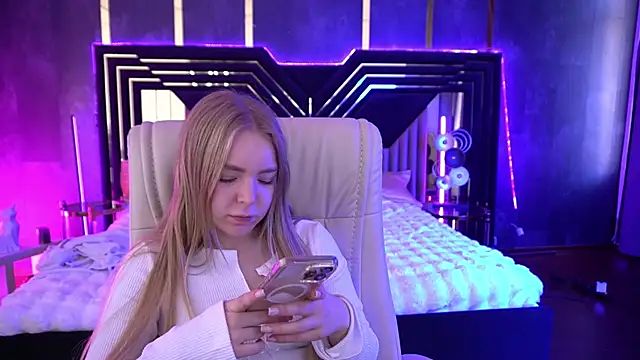 Snapshot of EmilySunshineS chatting on November 14, 2025, 7:34 am EmilySunshineS online show from November 14, 2025, 7:34 am