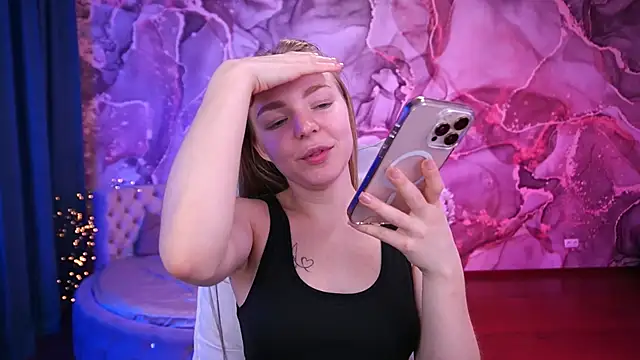 Snapshot of EmilySunshineS chatting on October 18, 2025, 1:24 pm EmilySunshineS online show from October 18, 2025, 1:24 pm