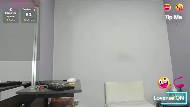  candy jade  online show from December 22, 2025, 11:21 am