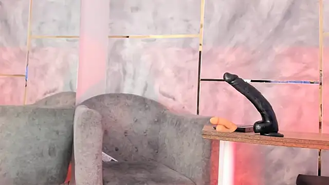 Snapshot of Ellaochoa chatting on November 10, 2025, 11:26 am Ellaochoa online show from November 10, 2025, 11:26 am