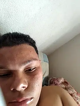 Snapshot of putoso031 chatting on October 26, 2025, 11:10 am putoso031 online show from October 26, 2025, 11:10 am