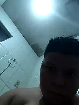 Snapshot of putoso031 chatting on December 23, 2024, 12:14 am putoso031 online show from December 23, 2024, 12:14 am