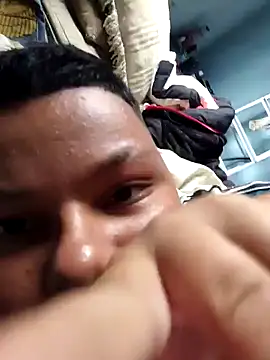 Snapshot of putoso031 chatting on December 27, 2024, 6:42 pm putoso031 online show from December 27, 2024, 6:42 pm