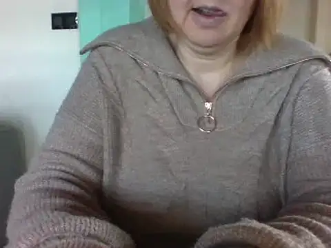 Snapshot of Sandcoq chatting on January 21, 2025, 2:48 pm Sandcoq online show from January 21, 2025, 2:48 pm