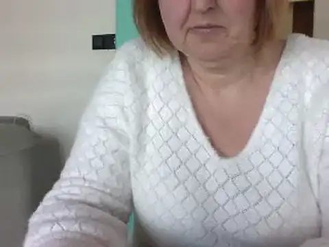 Snapshot of Sandcoq chatting on January 7, 2025, 1:24 pm Sandcoq online show from January 7, 2025, 1:24 pm