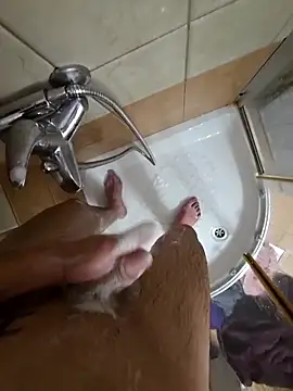 Alexxxmaster1312 online show from December 17, 2025, 6:24 pm