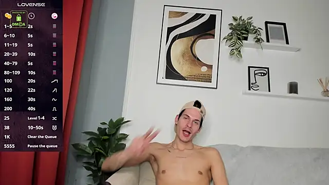 Piero NightDay online show from December 8, 2024, 3:35 pm