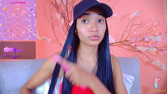 Snapshot of Charlotte_Love10 chatting on November 2, 2025, 8:58 pm Charlotte Love10 online show from November 2, 2025, 8:58 pm