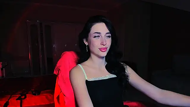 Snapshot of lovely_desire chatting on December 16, 2025, 12:53 pm lovely desire online show from December 16, 2025, 12:53 pm