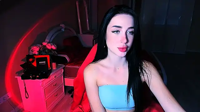 Snapshot of lovely_desire chatting on November 14, 2025, 8:07 am lovely desire online show from November 14, 2025, 8:07 am