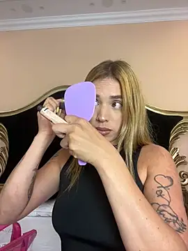 Snapshot of ambarsorachi chatting on December 1, 2025, 7:59 pm ambarsorachi online show from December 1, 2025, 7:59 pm