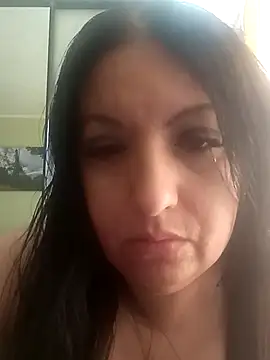 Snapshot of Veronica-Celie chatting on June 2, 2026, 9:31 am Veronica-Celie online show from June 2, 2026, 9:31 am