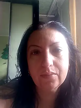 Snapshot of Veronica-Celie chatting on May 26, 2026, 3:59 am Veronica-Celie online show from May 26, 2026, 3:59 am