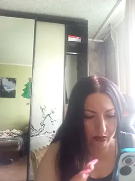 Snapshot of Veronica-Celie chatting on May 1, 2026, 11:04 am Veronica-Celie online show from May 1, 2026, 11:04 am