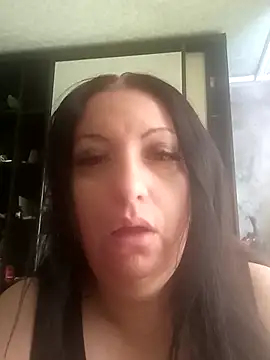 Snapshot of Veronica-Celie chatting on May 31, 2026, 8:09 am Veronica-Celie online show from May 31, 2026, 8:09 am