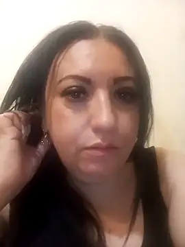 Veronica-Celie online show from April 2, 2026, 8:26 pm