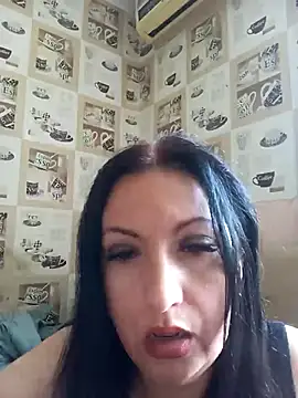 Snapshot of Veronica-Celie chatting on May 3, 2026, 9:14 am Veronica-Celie online show from May 3, 2026, 9:14 am