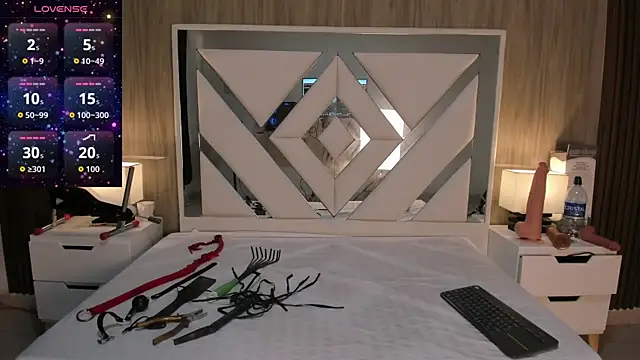 ValentinaThomas online show from October 23, 2025, 7:34 pm