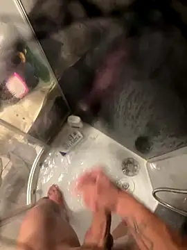 Snapshot of lescro95_ chatting on November 11, 2025, 11:09 pm lescro95 online show from November 11, 2025, 11:09 pm