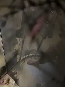 Snapshot of lescro95_ chatting on October 16, 2025, 3:20 pm lescro95 online show from October 16, 2025, 3:20 pm