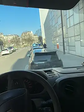 Snapshot of lescro95_ chatting on March 17, 2025, 9:01 am lescro95 online show from March 17, 2025, 9:01 am