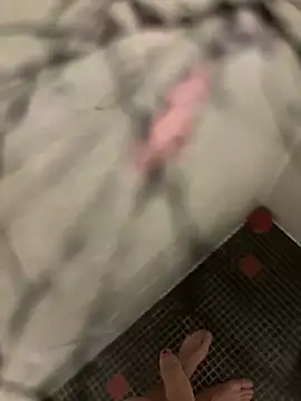 Snapshot of lescro95_ chatting on October 27, 2025, 7:53 am lescro95 online show from October 27, 2025, 7:53 am